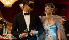 五十度黑电影完整版在线观看,激情燃烧的禁忌爱恋，在线观看揭秘！